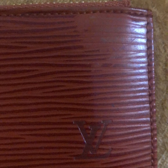 Louis Vuitton Small Luxury Brushed Leather Keychain / Credit Card+Change Holder - Picture 2 of 5